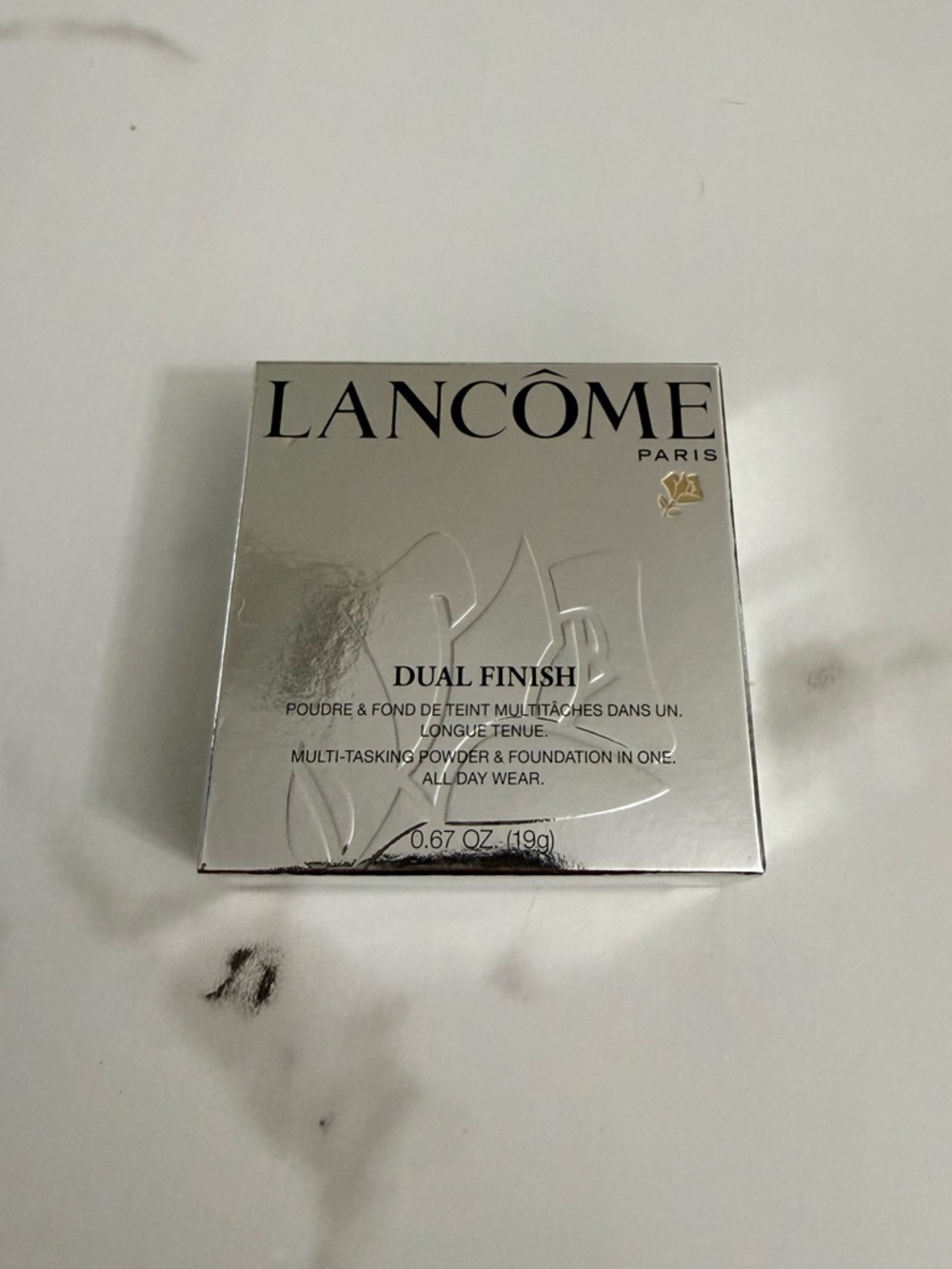Lancome Dual Finish Powder & Foundation - Silver Packaging